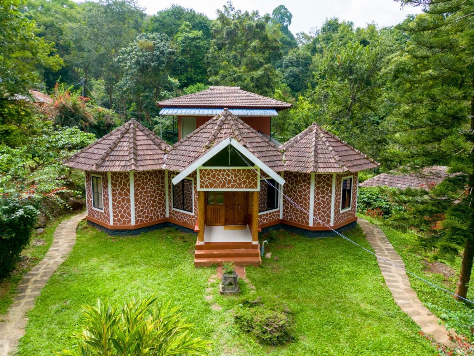 Mahout Resort Wayanad - An Experiential Jungle Stay With Waterfall 칼파타 외부 사진