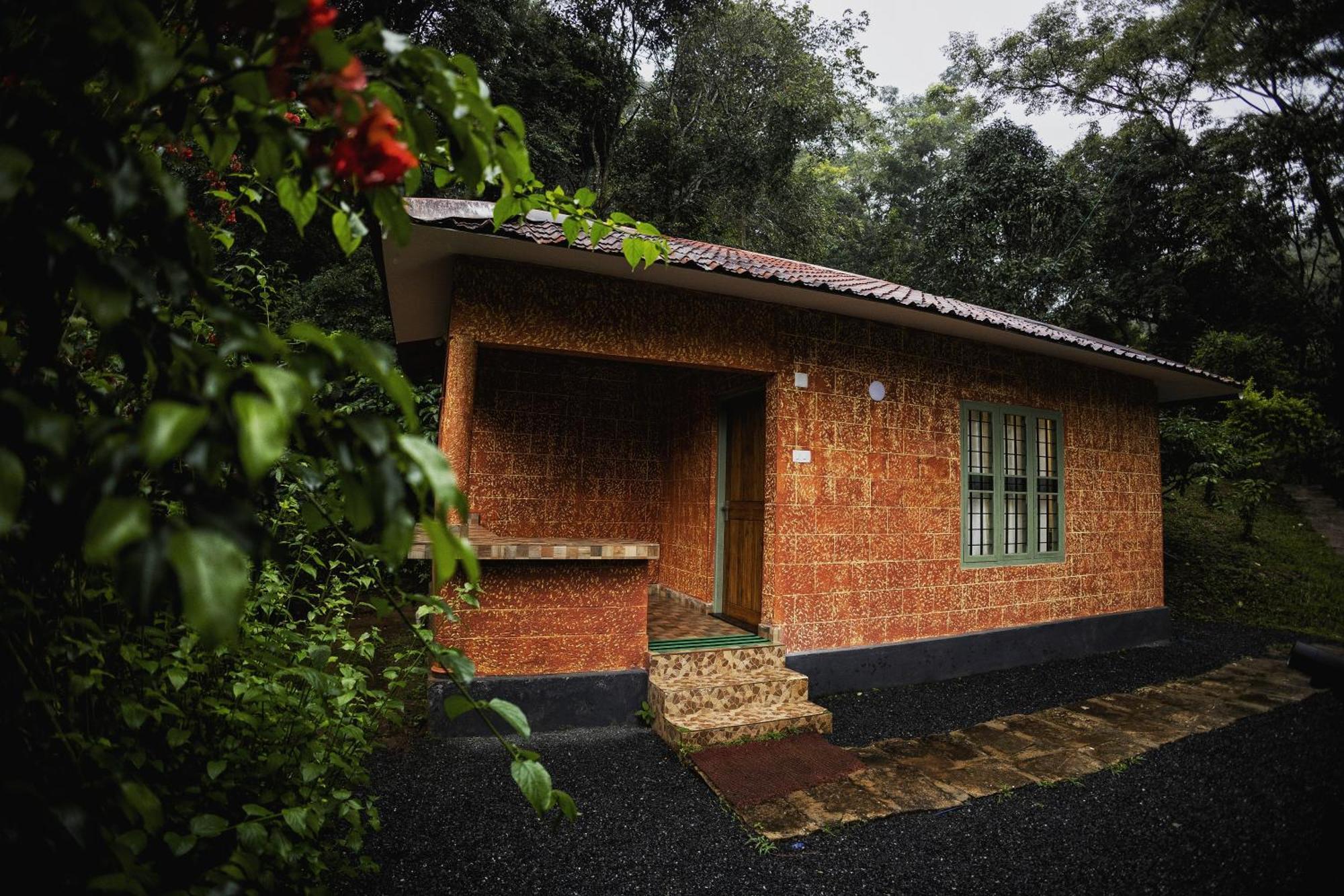 Mahout Resort Wayanad - An Experiential Jungle Stay With Waterfall 칼파타 외부 사진