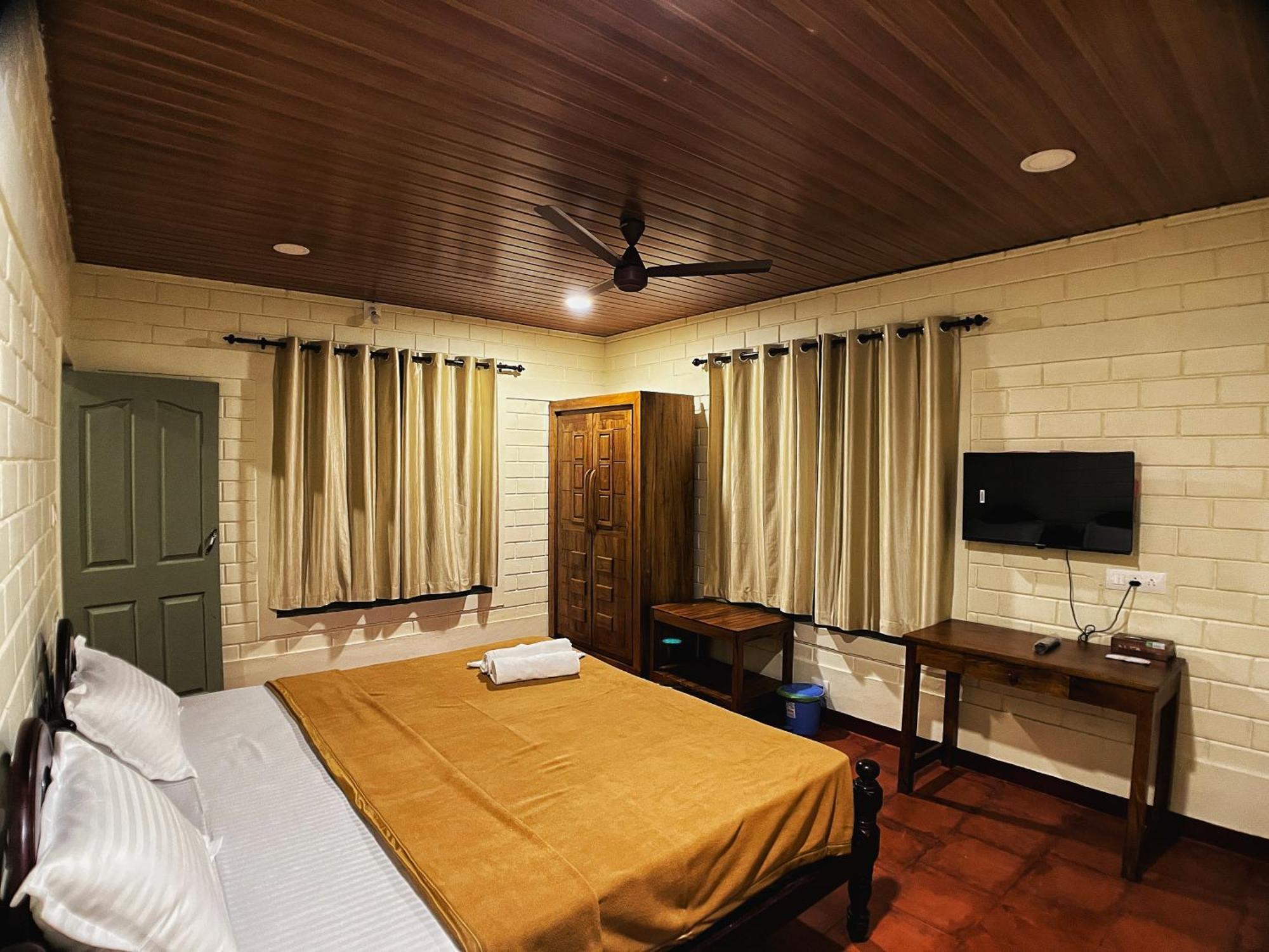 Mahout Resort Wayanad - An Experiential Jungle Stay With Waterfall 칼파타 외부 사진