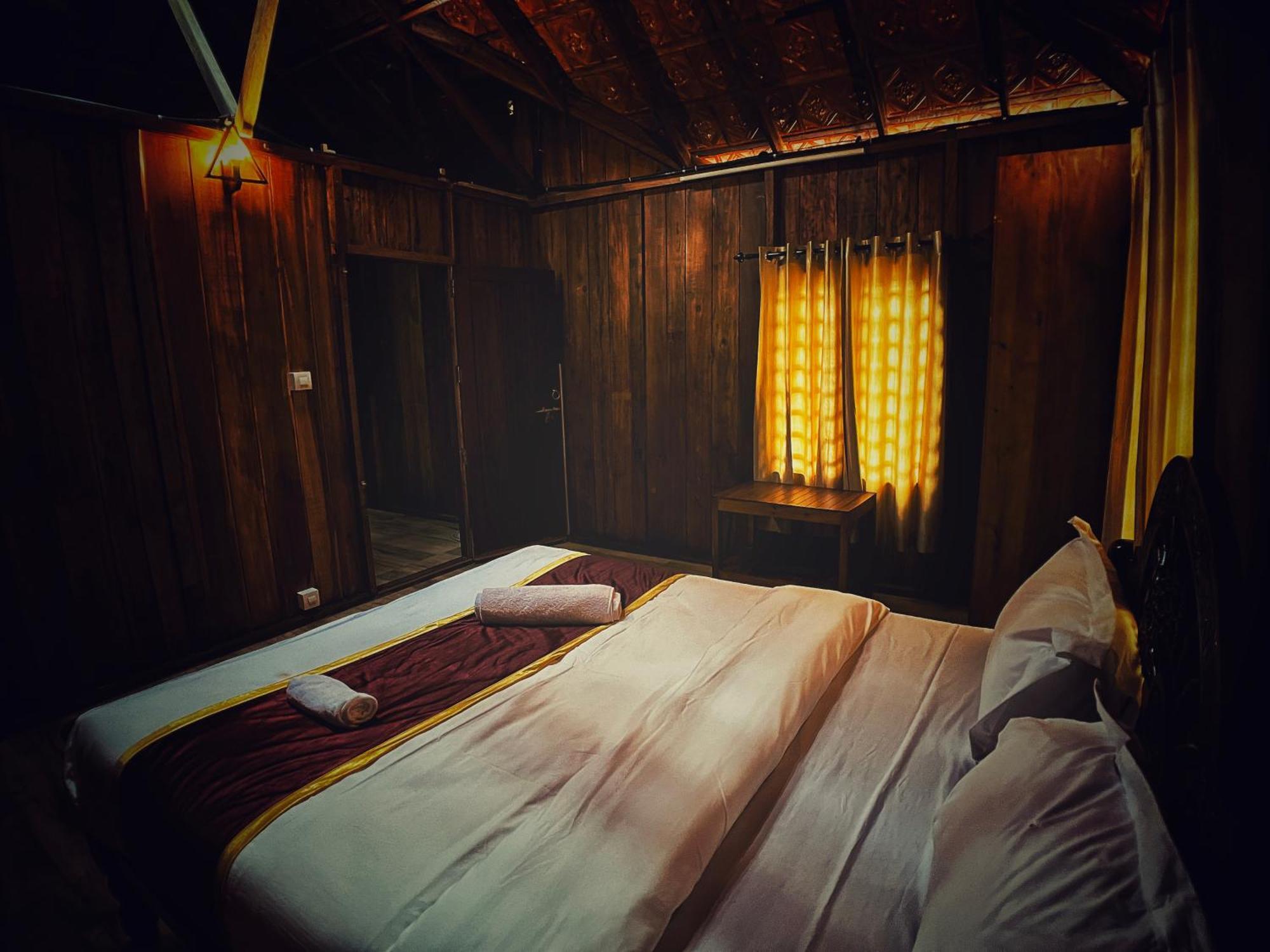 Mahout Resort Wayanad - An Experiential Jungle Stay With Waterfall 칼파타 외부 사진